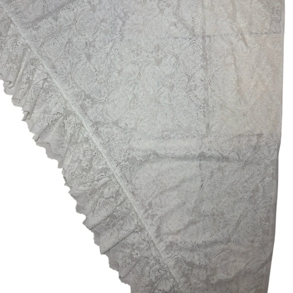 Vintage cottage lace